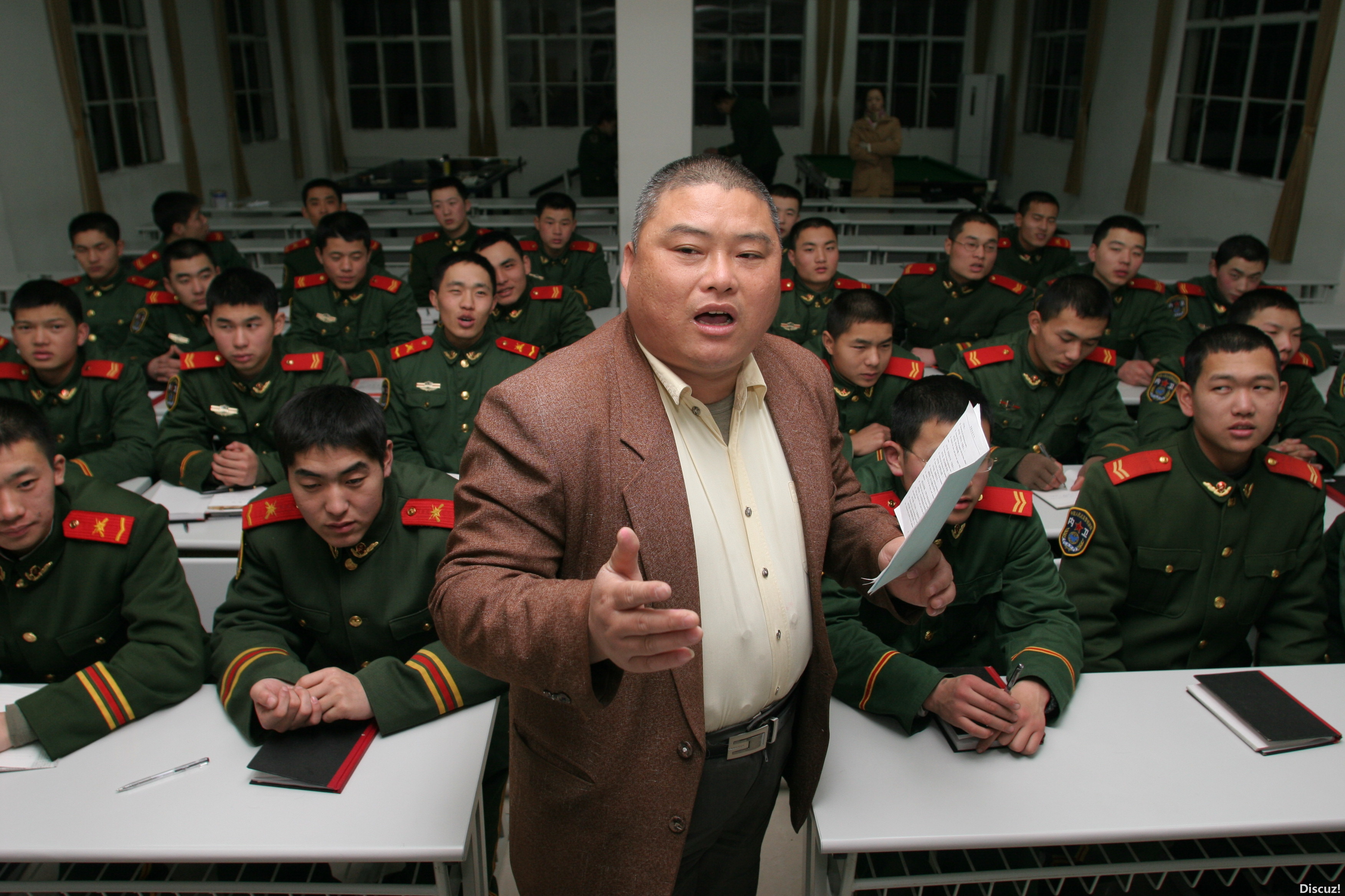 百度胖老师吧上海市公 安局轨道交通分局石宇玉老师求救 抖音快手百度贴吧百科图片视频知道搜索上海胖老师或 ...