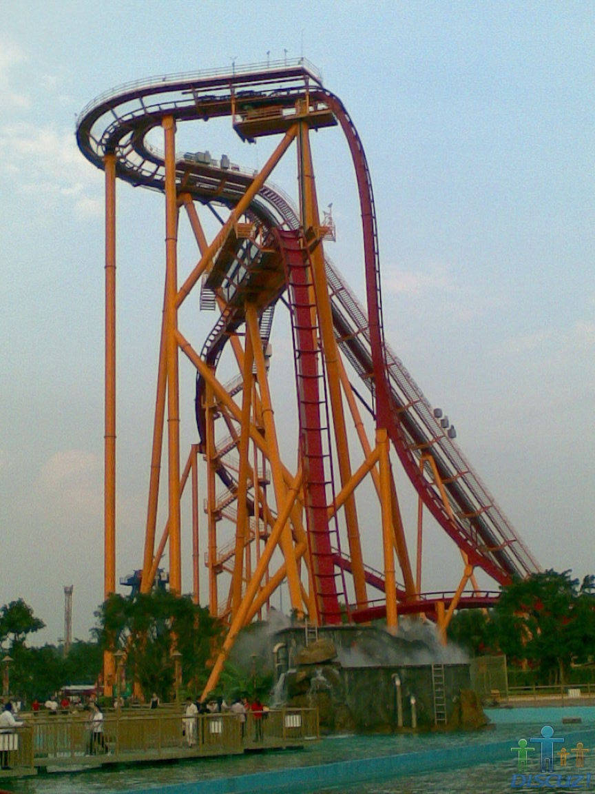 垂直过山车、。。。。爽啊