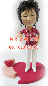 流行前线  动漫星城 中华广场 圣诞礼物 情人节礼物  软陶公仔 真人公仔 Q版公仔 人偶 陶偶 结婚礼物 生日礼 ...