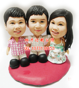 流行前线  动漫星城 中华广场 圣诞礼物 情人节礼物  软陶公仔 真人公仔 Q版公仔 人偶 陶偶 结婚礼物 生日礼 ...