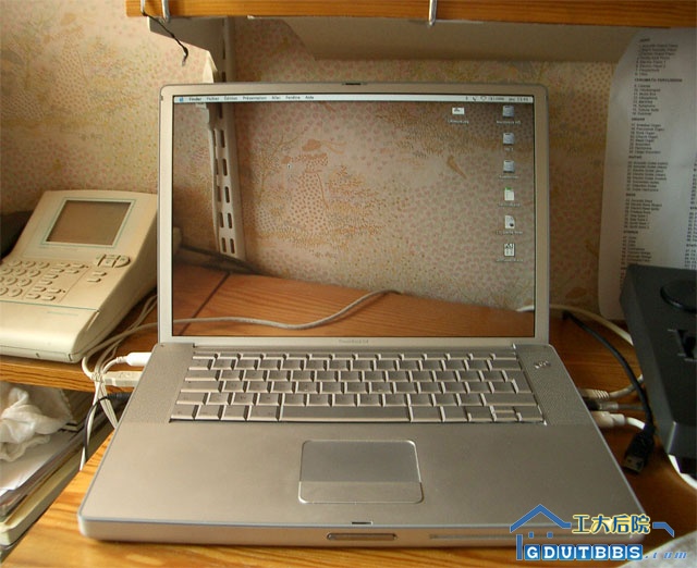 AppleNB016.JPG