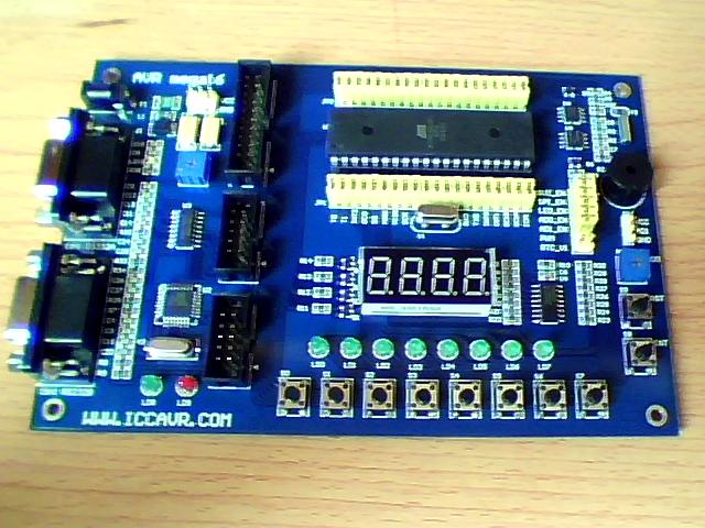 样品1:Mega16实验板