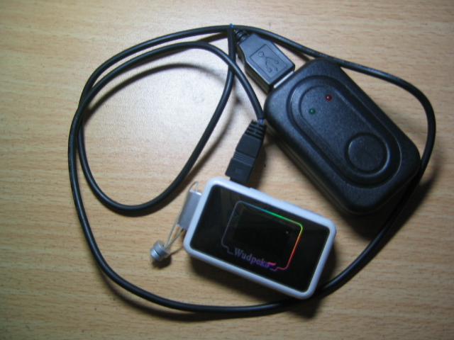 3  MP3,512M，28元（充电器8元+原机20元）