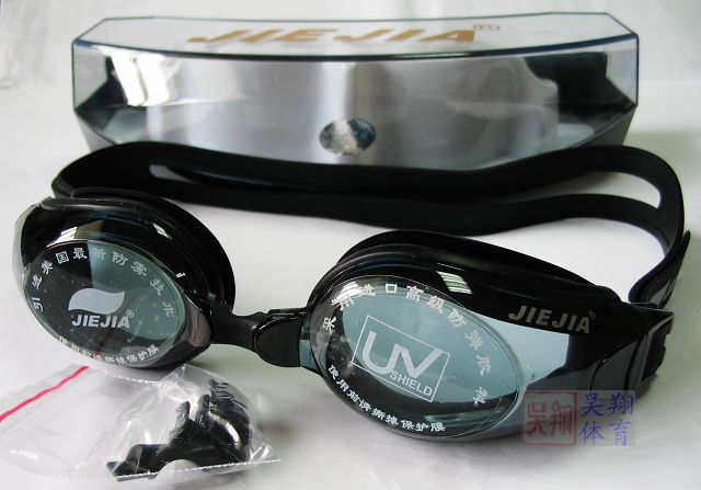 泳镜.jpg