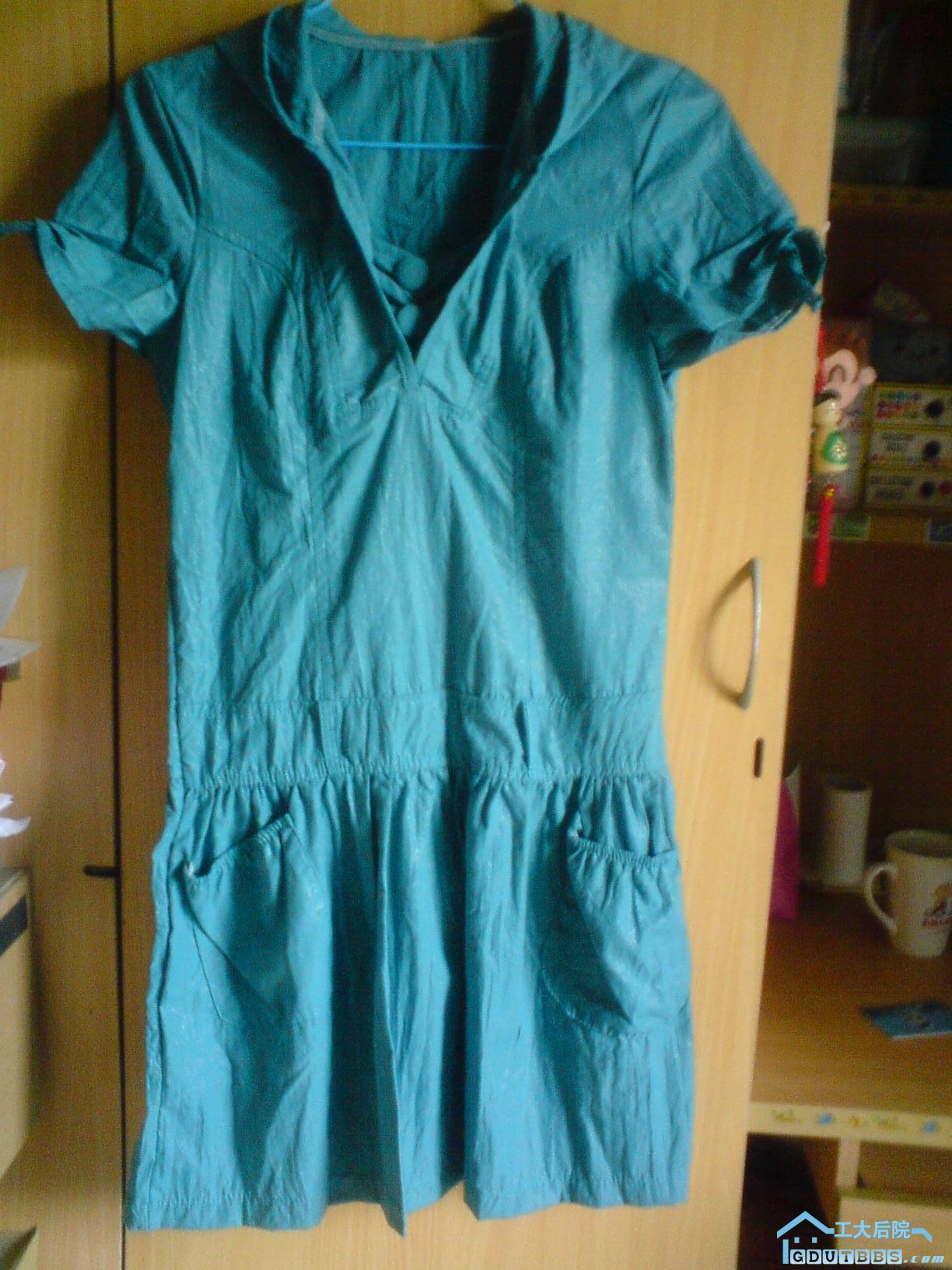 连衣裙，没穿过～腰带因长久未用坏了～14元