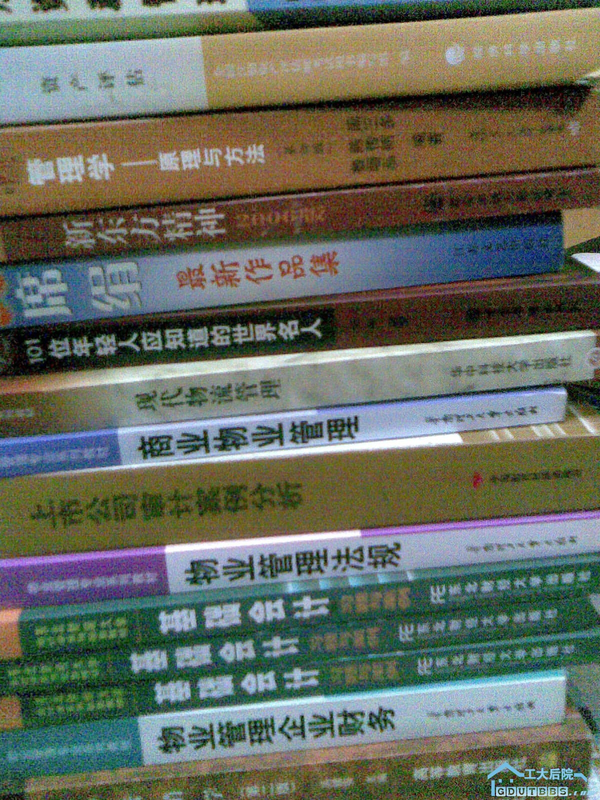 文学和教科书.jpg