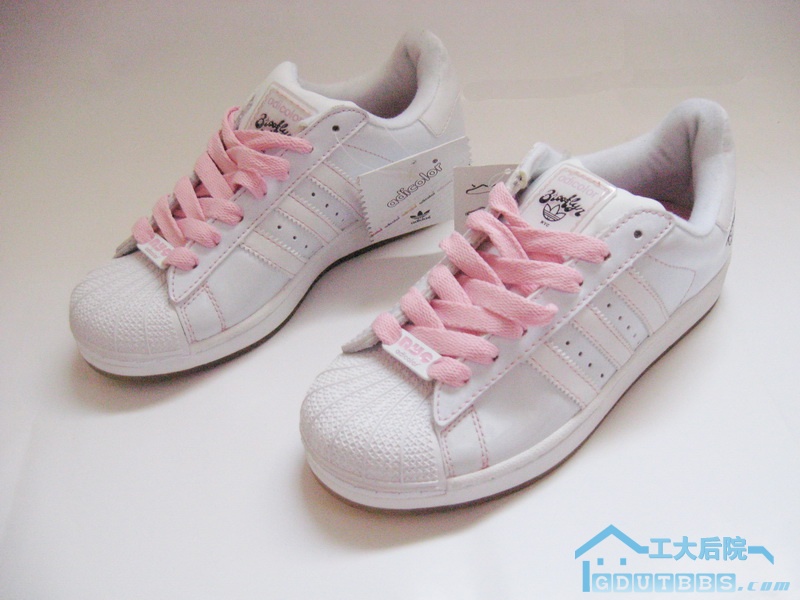 adidas_粉鞋带_3.jpg