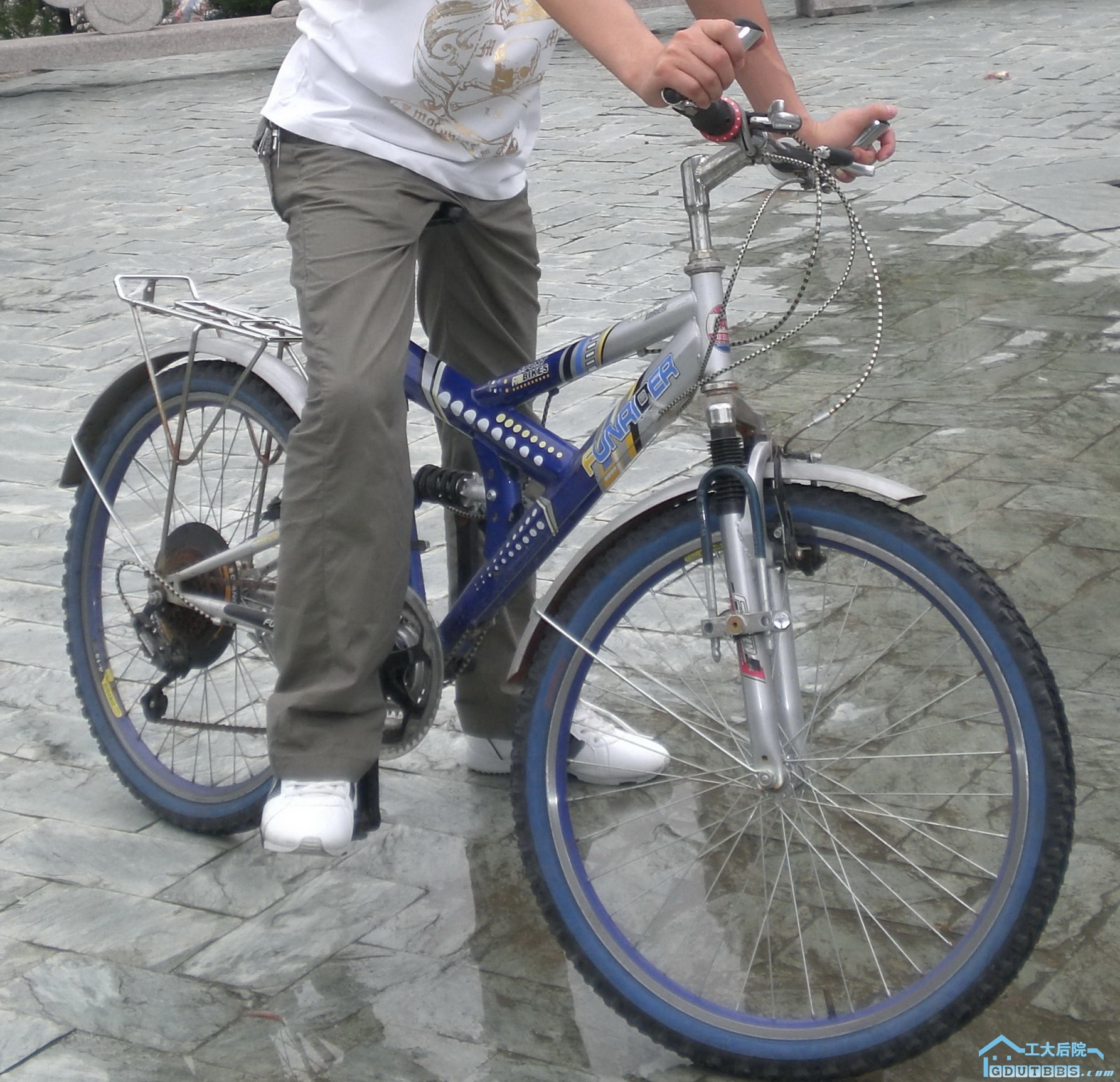 20081209113541.jpg