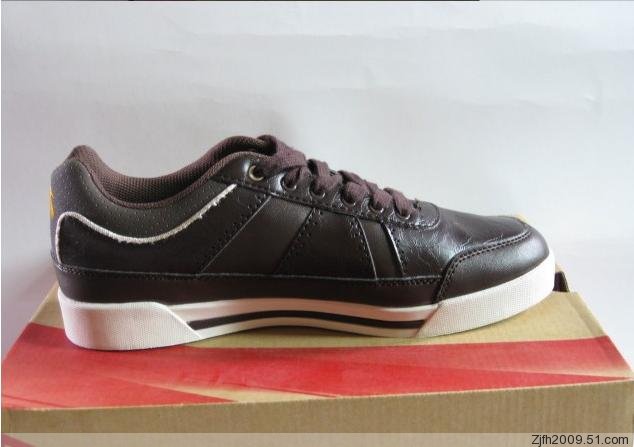 09冬季最新款 男款1948817-6 板鞋 1.jpg