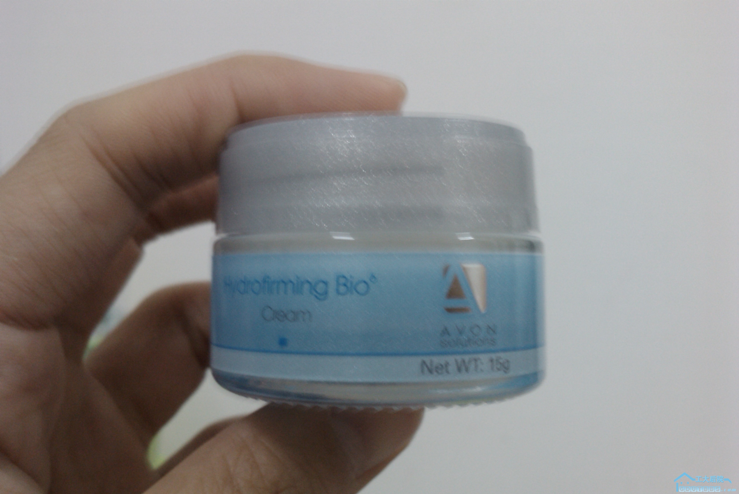 雅芳紧致肌肤精华露，15g，没用过，质期到2011.04.09，38入手，25出。