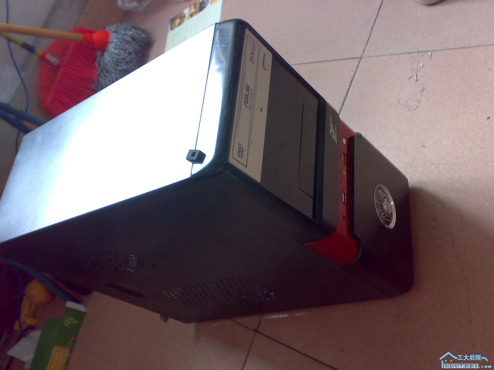 机箱.jpg