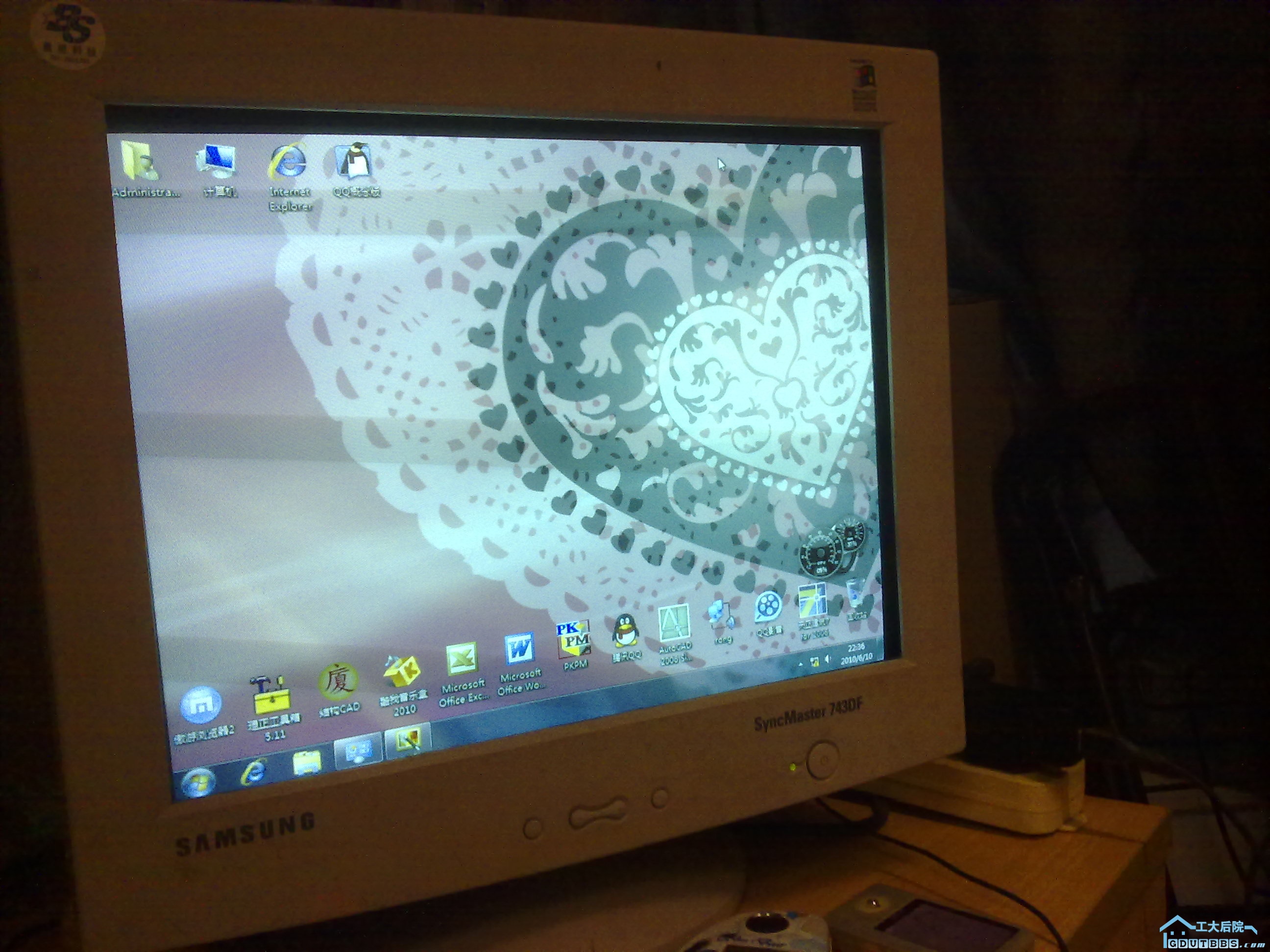 显示器 win7系统