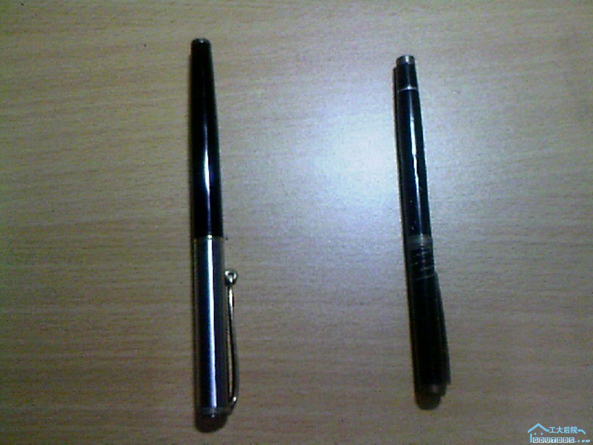 钢笔.jpg
