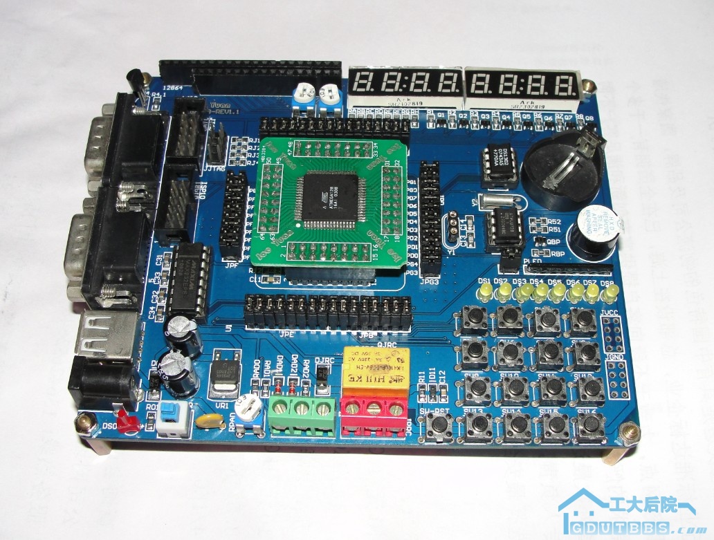 开发板.jpg