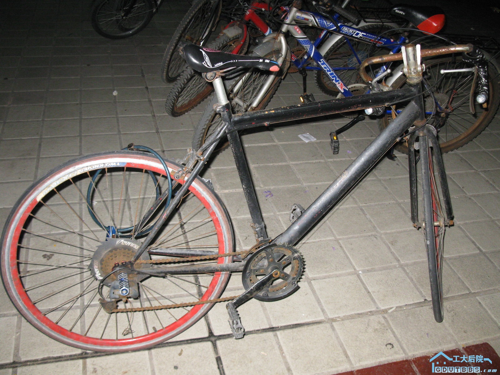 公路车，价格80元