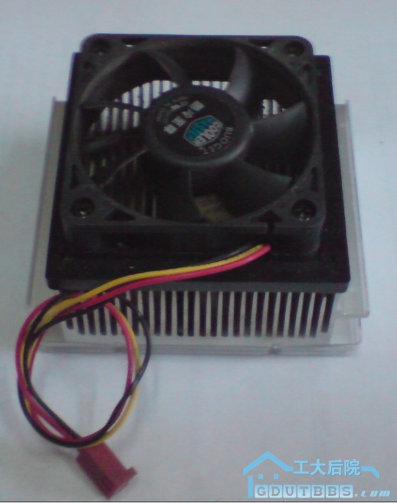 478散热，风扇有点转不动，清一下尘应该就OK了，7块钱
