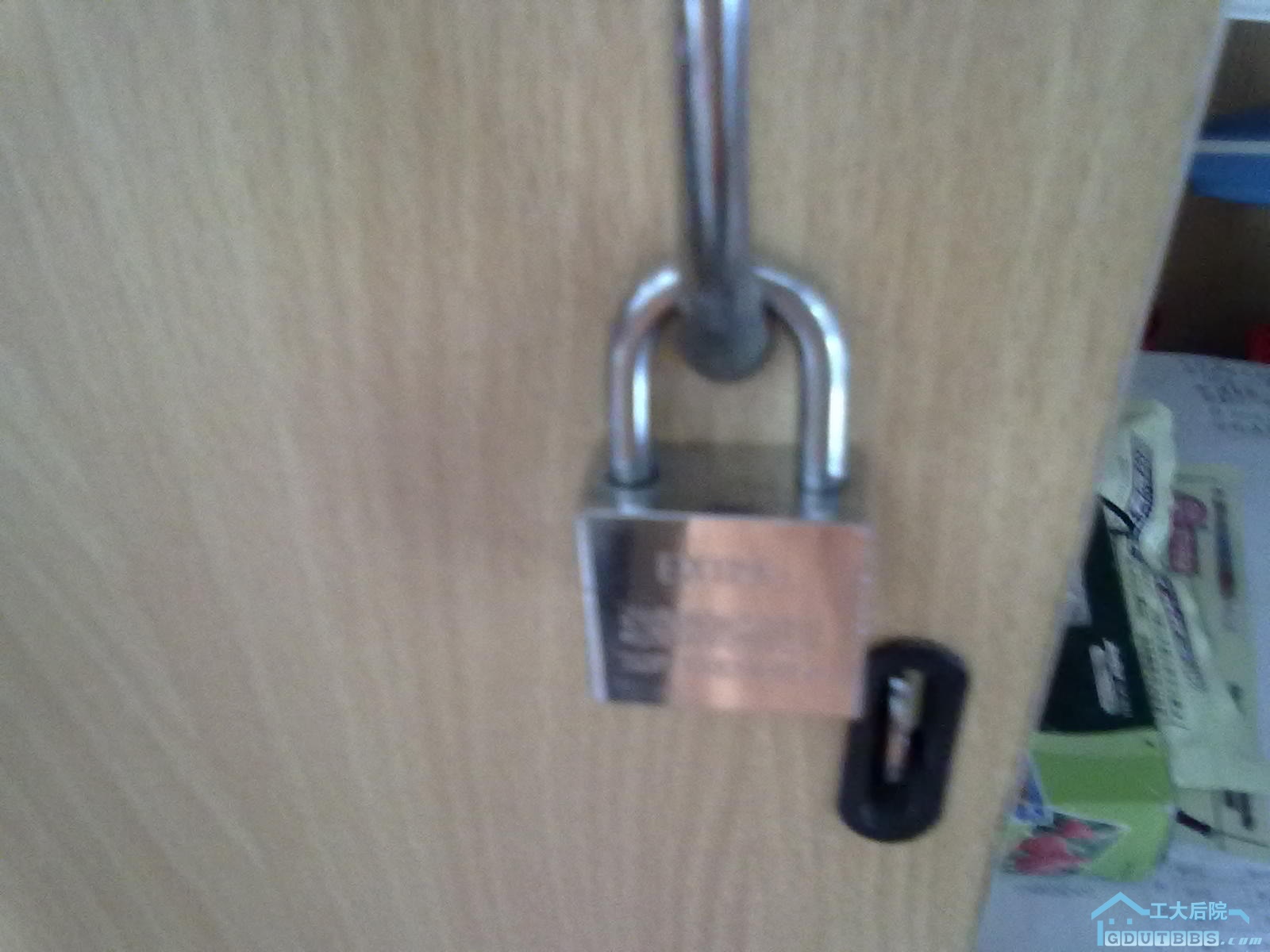 锁.jpg
