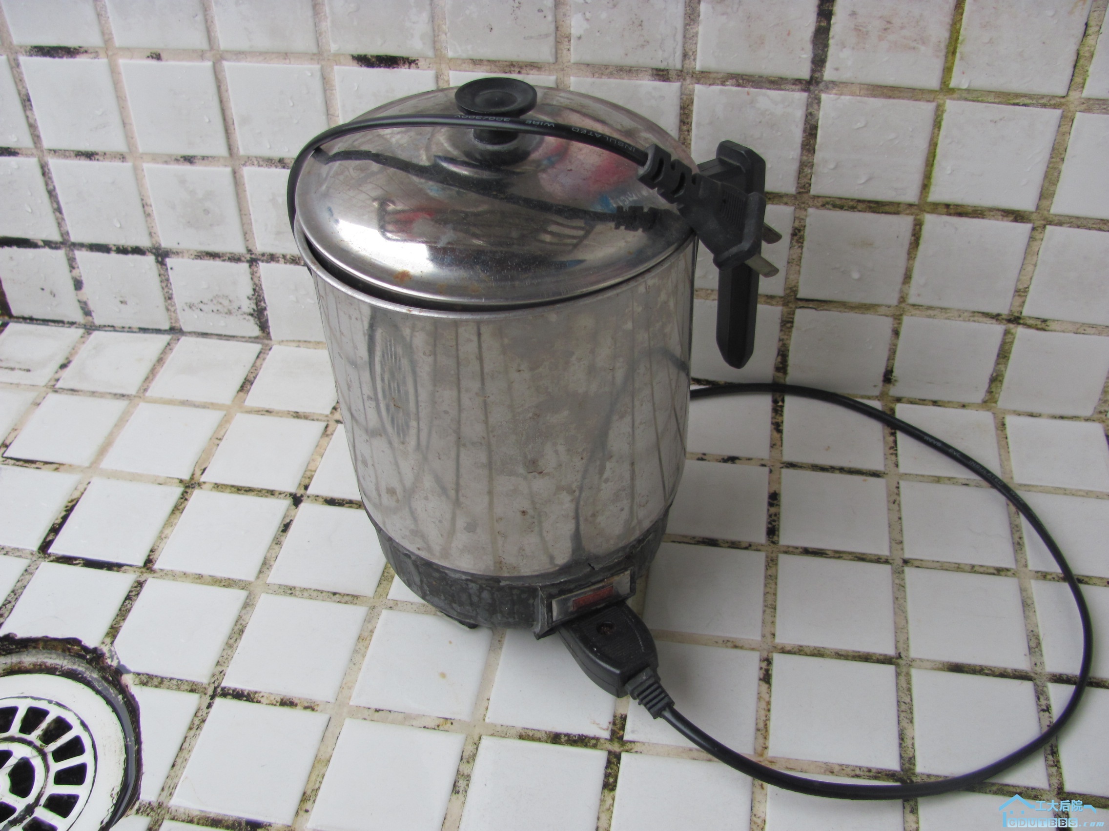 煮水煮面热水壶一个