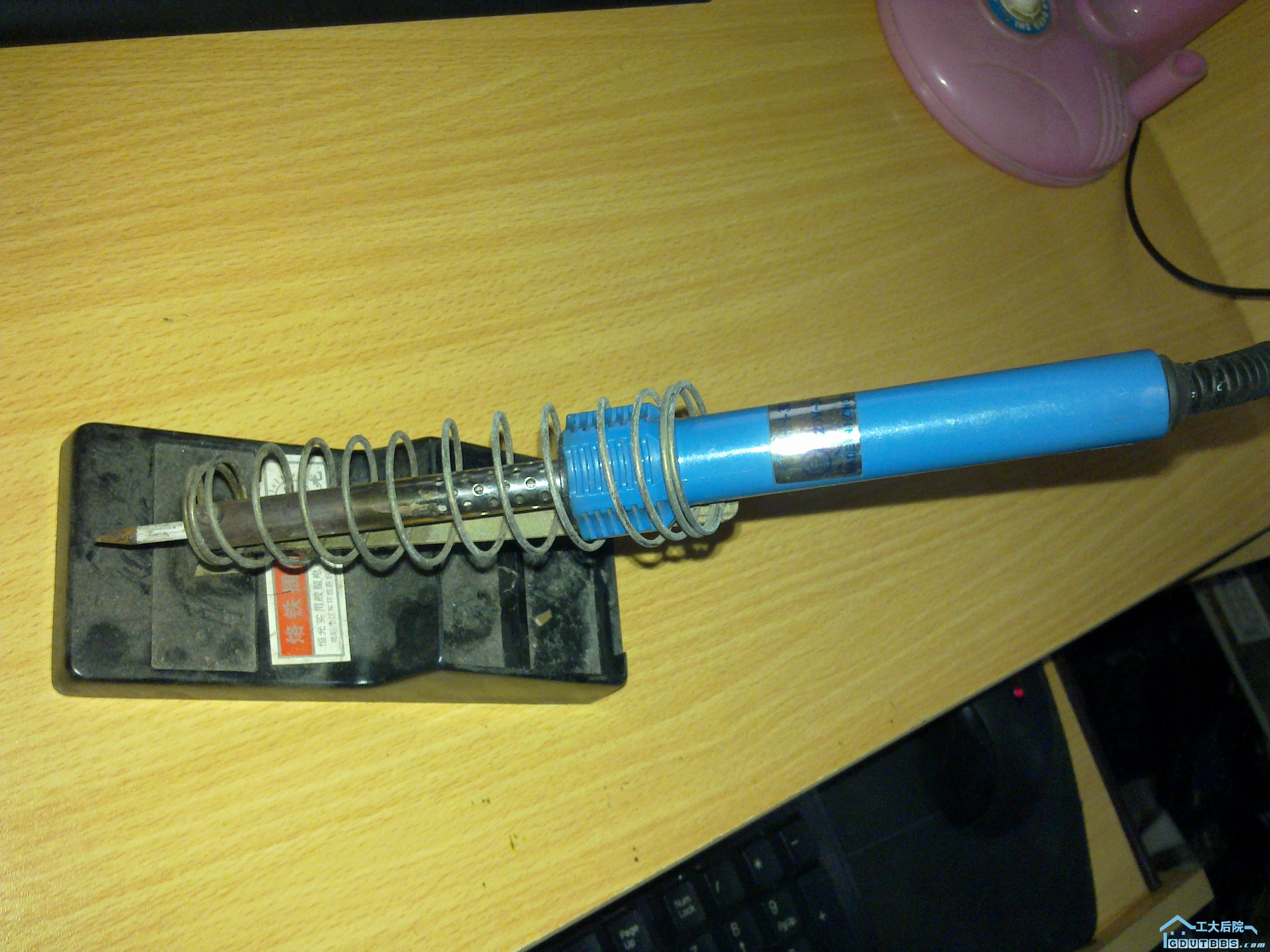 烙铁架 烙铁.jpg