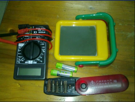 万用表、镜子、螺丝刀.jpg