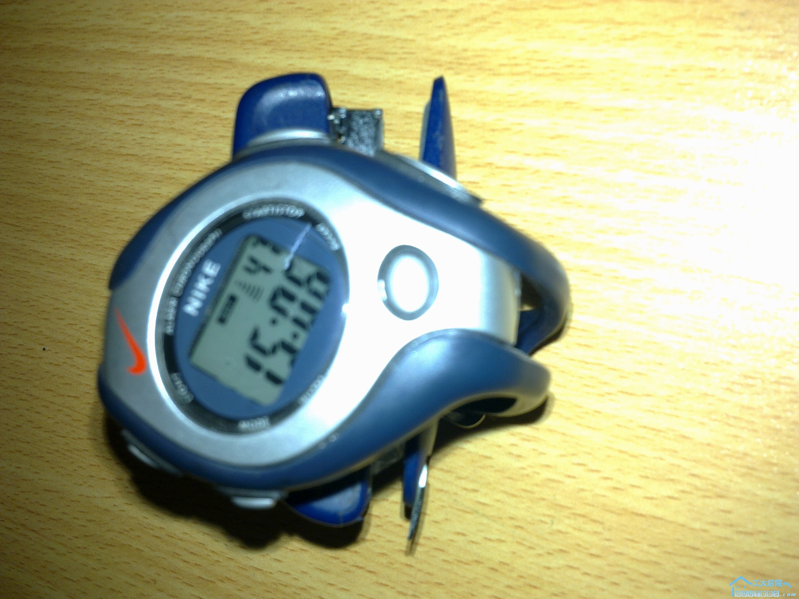 高仿NIKE手表 八成新.jpg