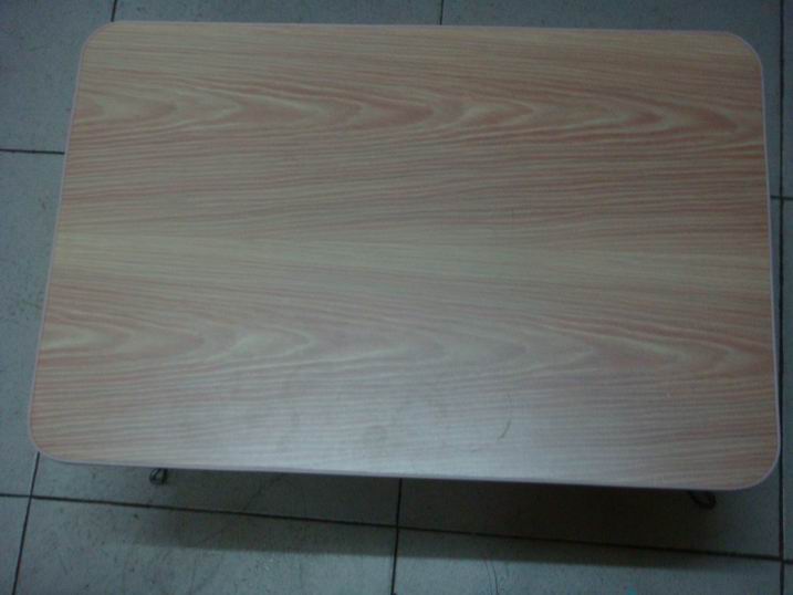 desk1.JPG