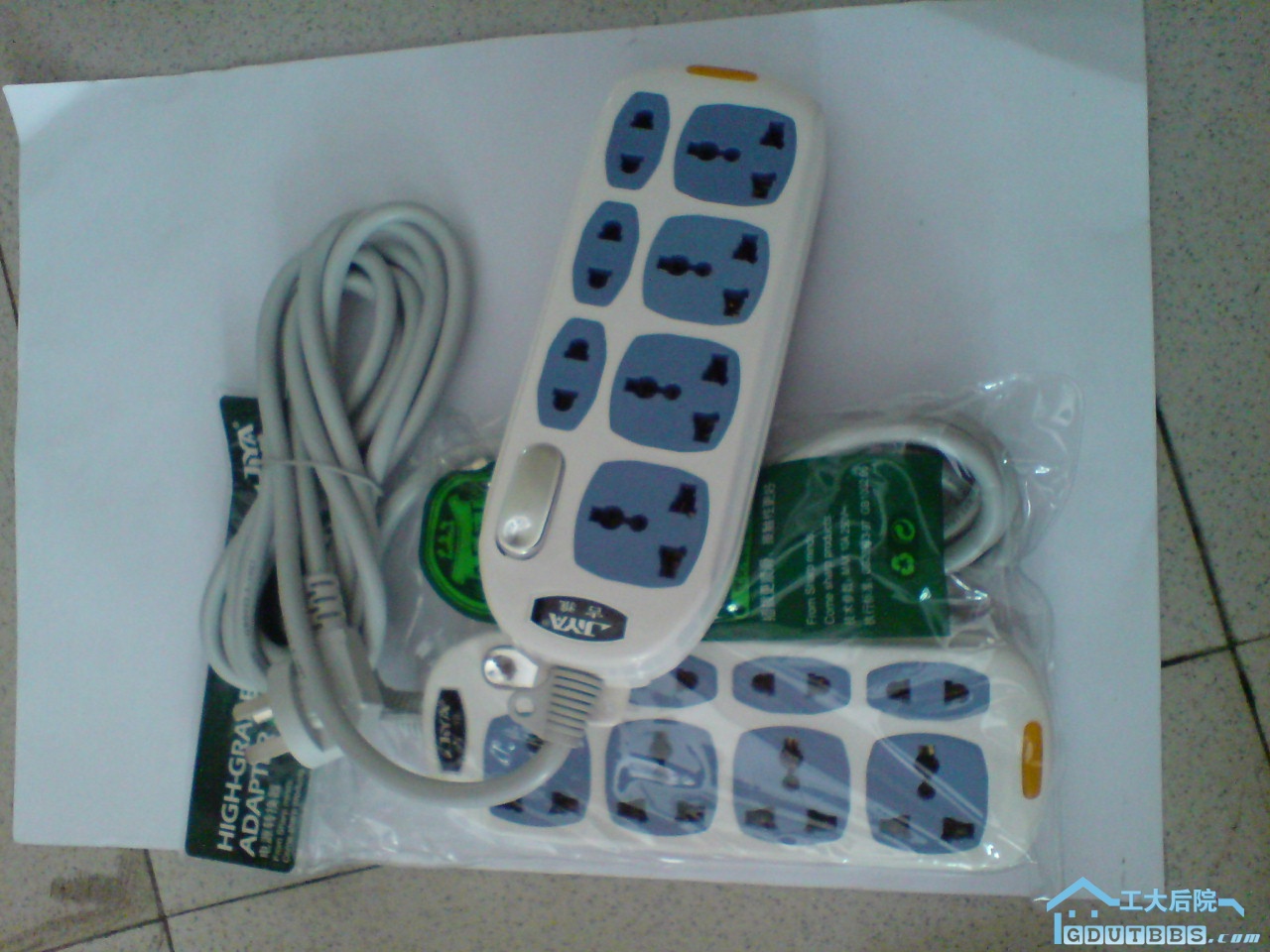 吉雅插座  25元.JPG