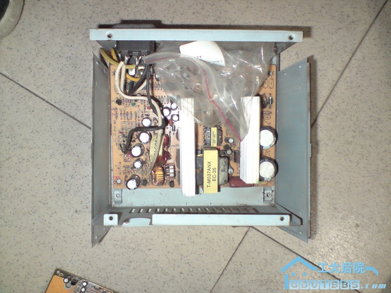 3块，坏滴开关电源