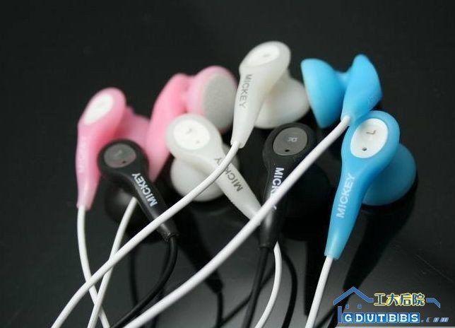 earPhone.jpg