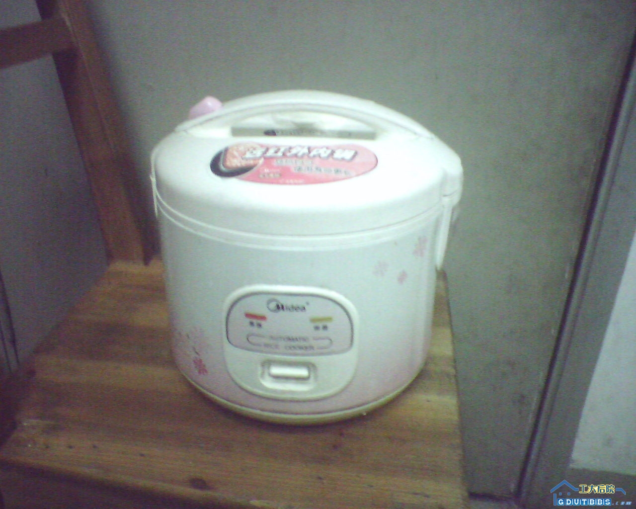 美的名牌电饭煲