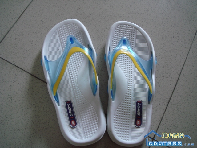 穿个一次（本人没脚气）　　２元