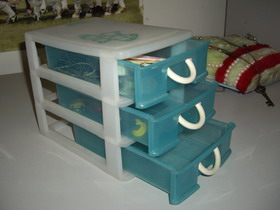 小收藏柜  12元.jpg