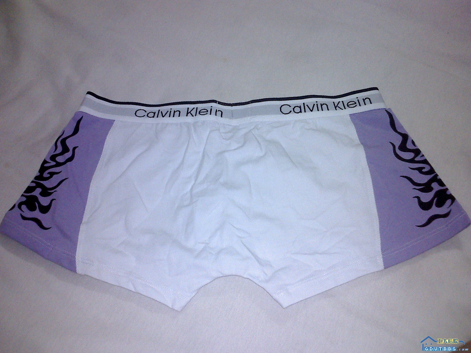 棉拉架印花小平角——￥25元/条