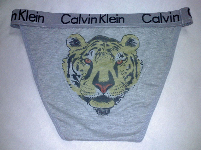 拉架棉印花三角内裤——￥15元/条