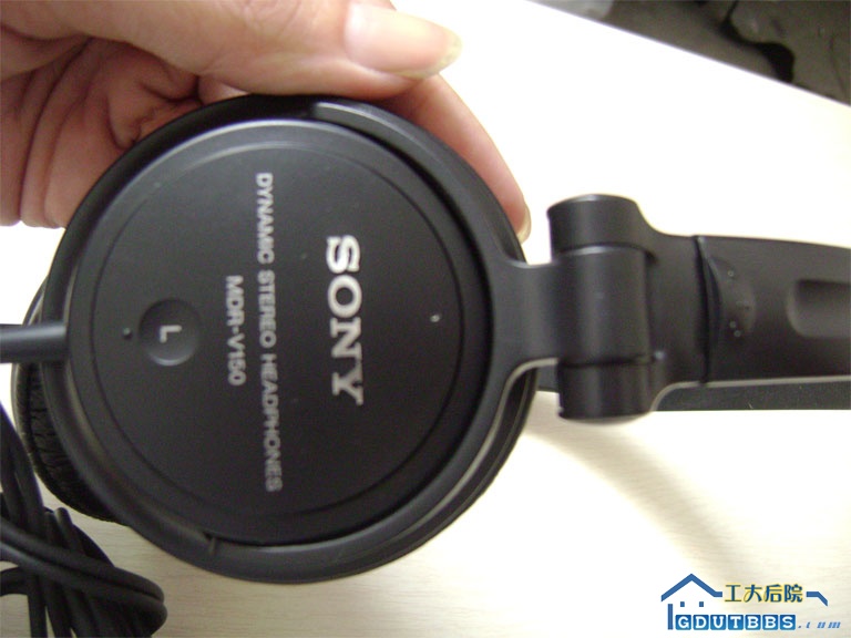 sony　mdr-v150，一款性价比很高的耳机．45元
