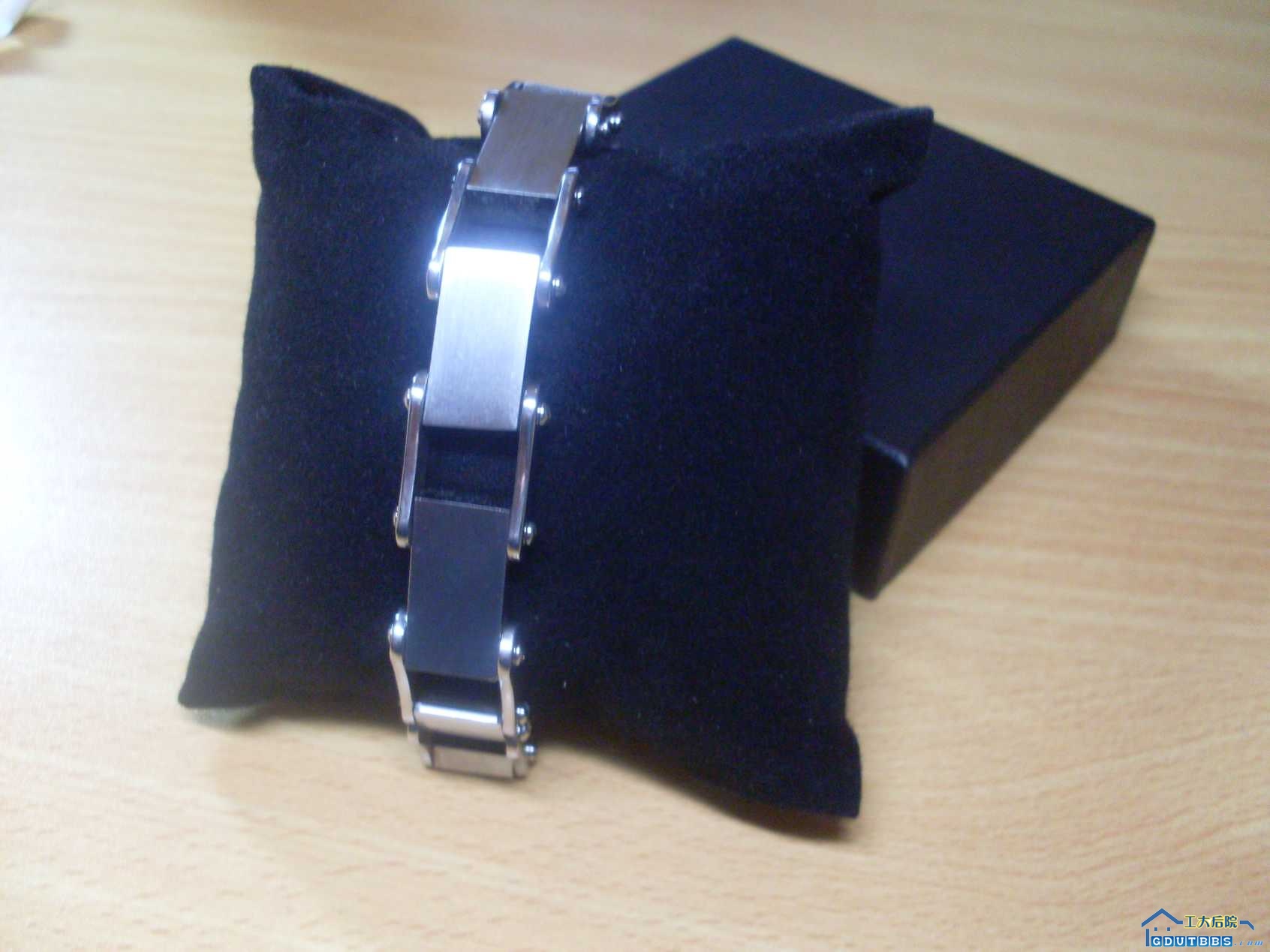 个性男式手链SO63售价44