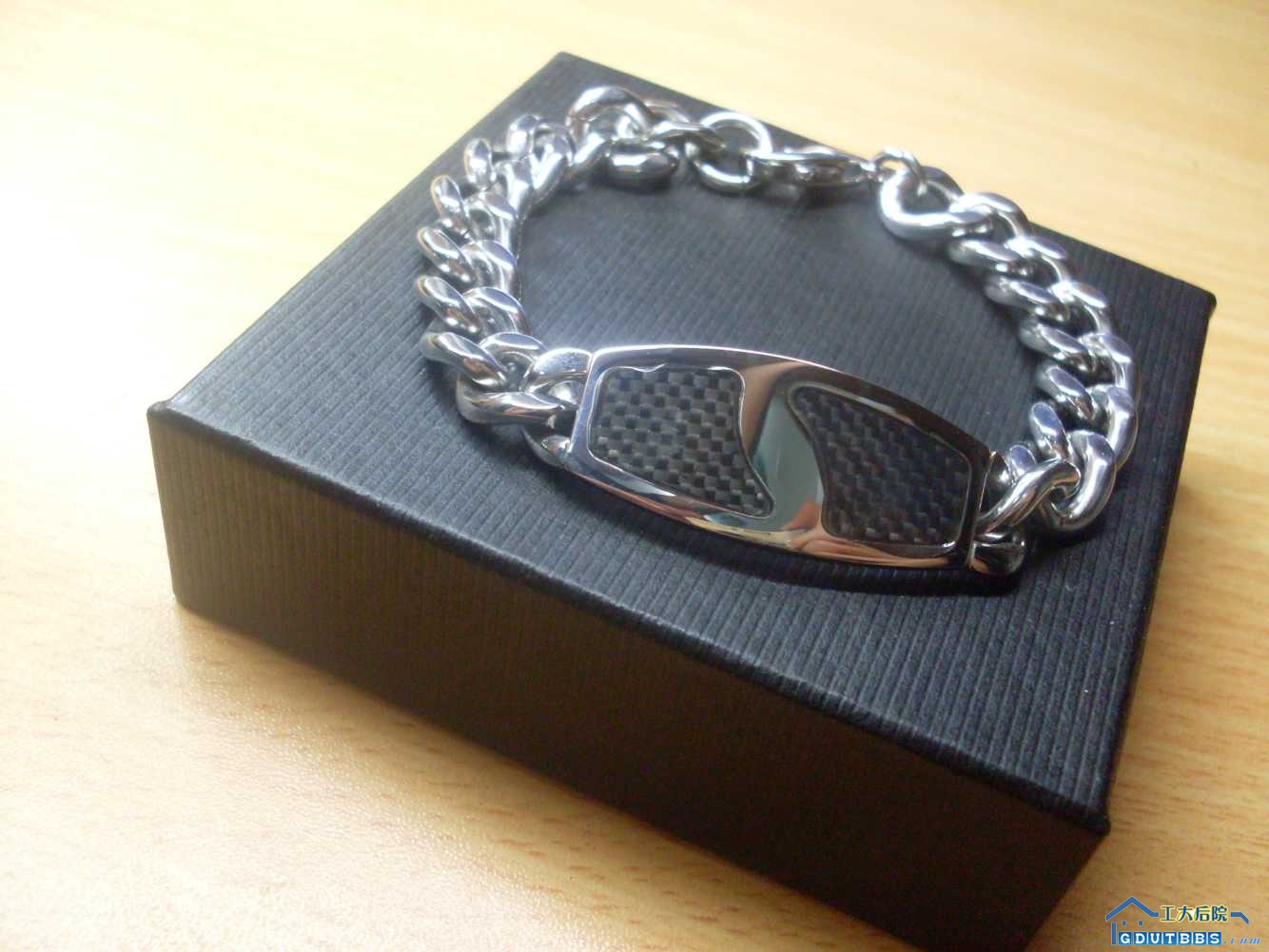 个性男式手链SL1057售价46