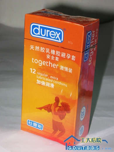 杜蕾斯天然胶乳橡胶避孕套激情装 盒(12只)　28元.jpg