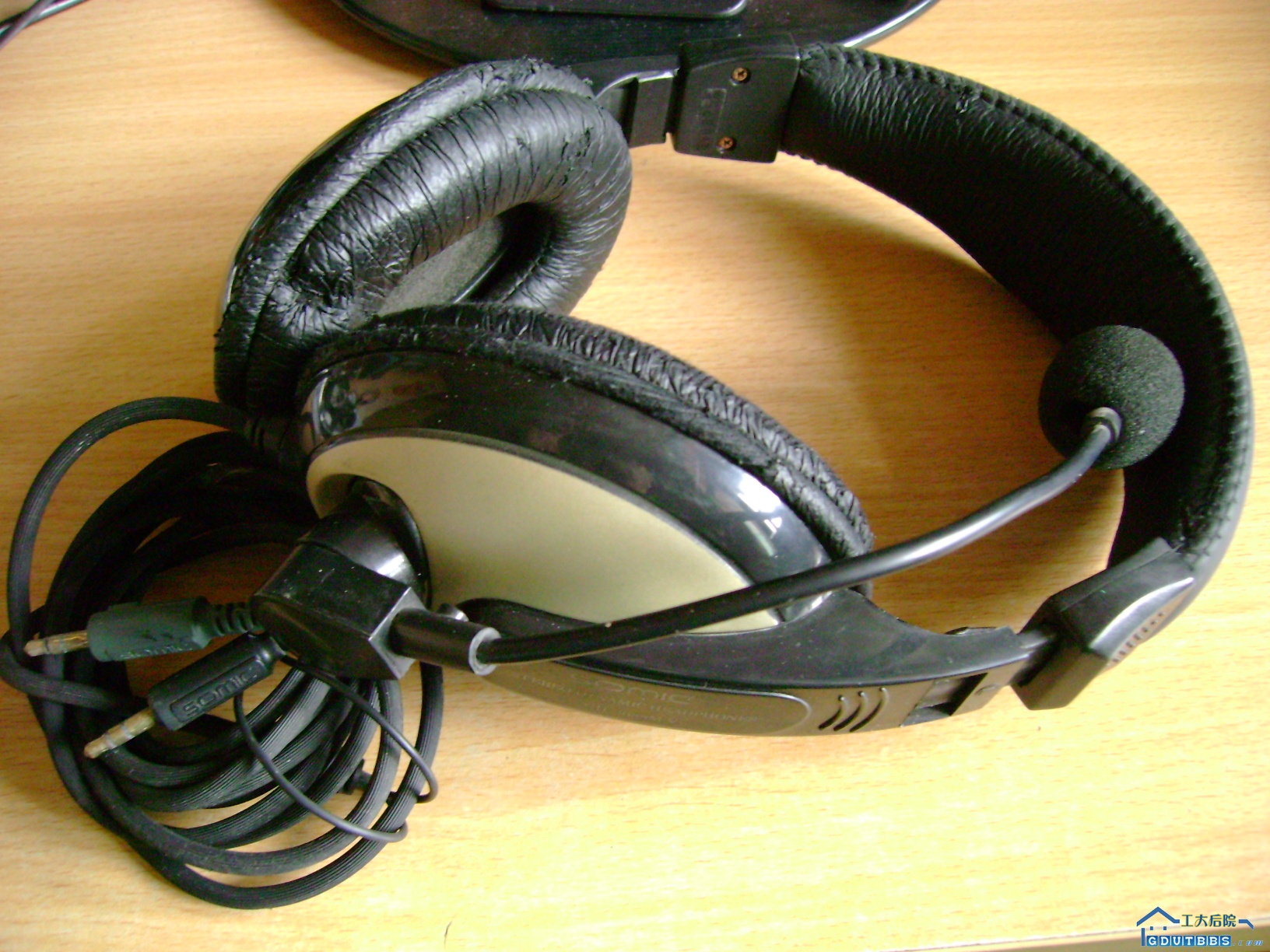 SOMIC 耳麦 佩戴舒服 线有2米长