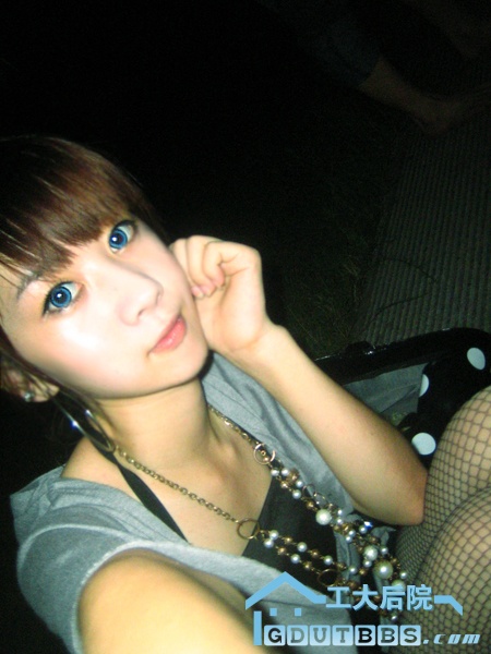 1267_12540301849aVP.jpg