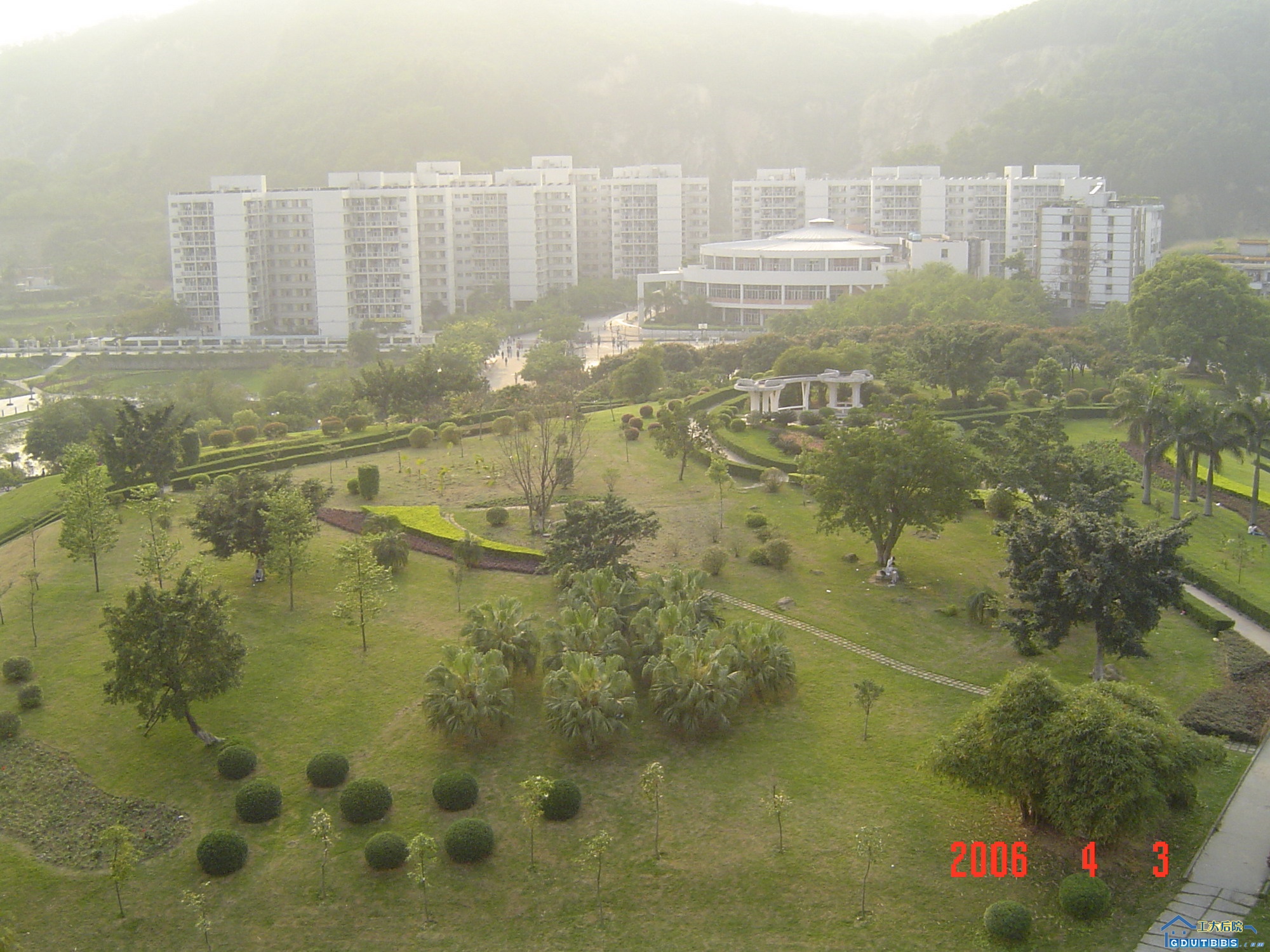 山顶公园俯瞰图